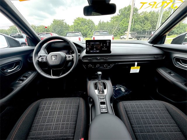 2026 Honda HR-V Sport photo 15