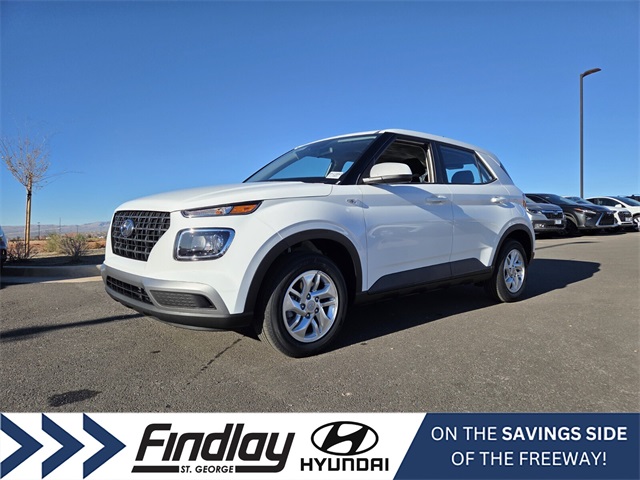 2026 Hyundai Venue SE's photo