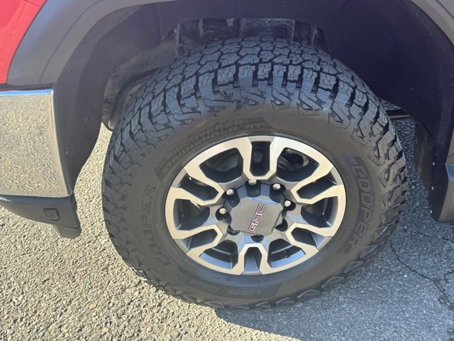 2022 Gmc Sierra HD SLE photo 9