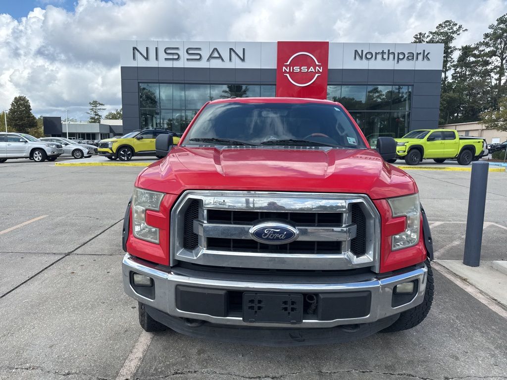 2015 Ford F-150 XLT photo 2