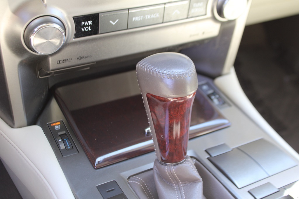 2017 Lexus GX 460 photo 14