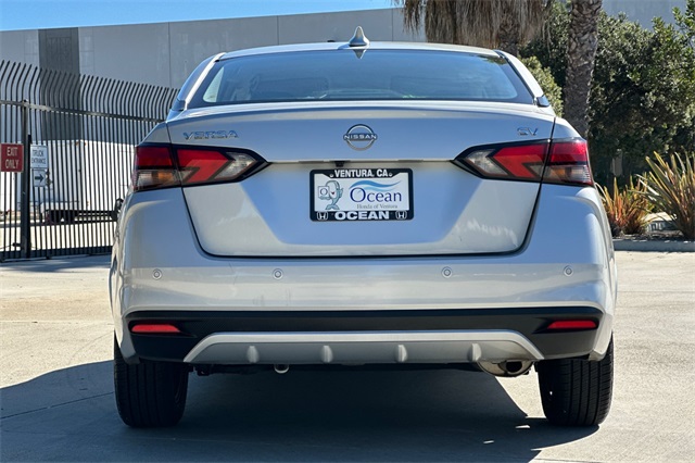 2023 Nissan Versa 1.6 SV photo 6