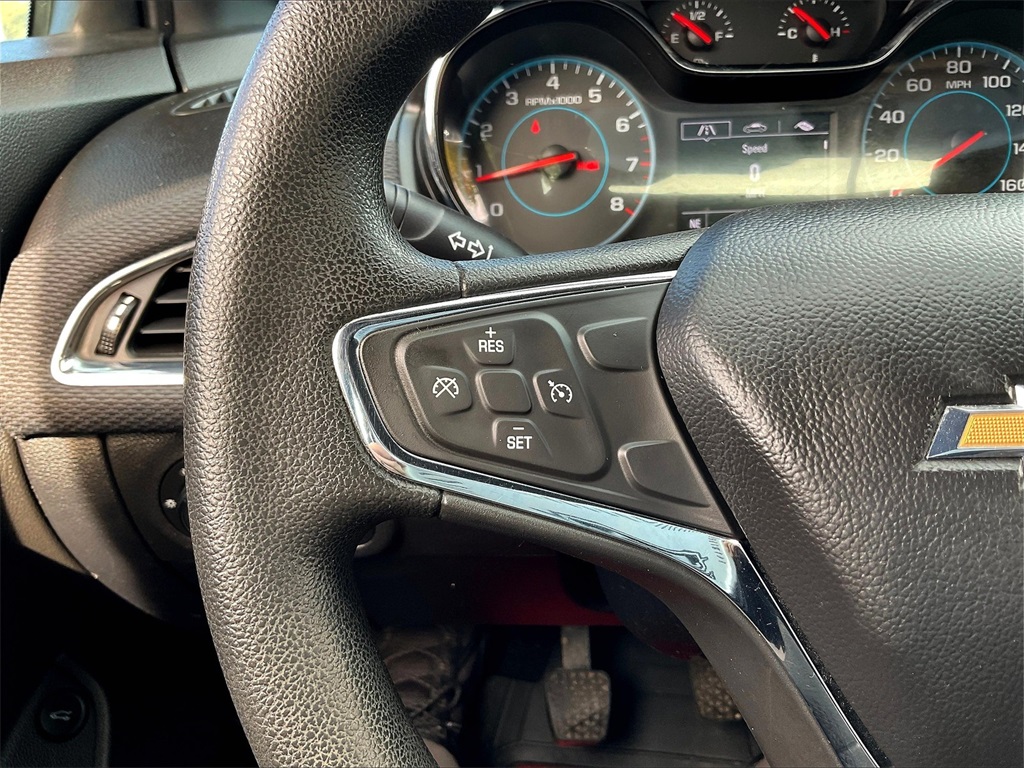 2018 Chevrolet Cruze LT photo 21
