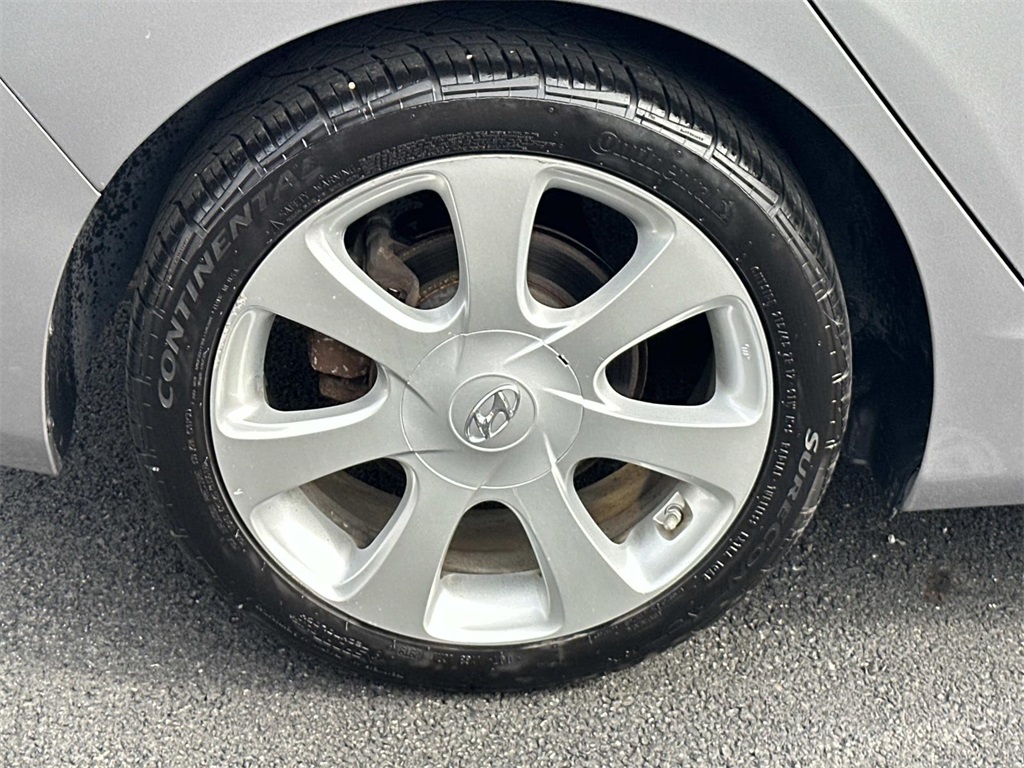 2011 Hyundai Elantra Limited photo 11