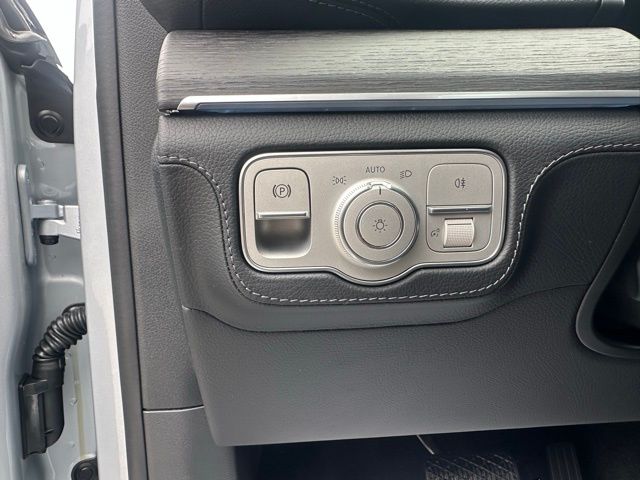 2026 Mercedes Benz GLE 450 4MATIC photo 14