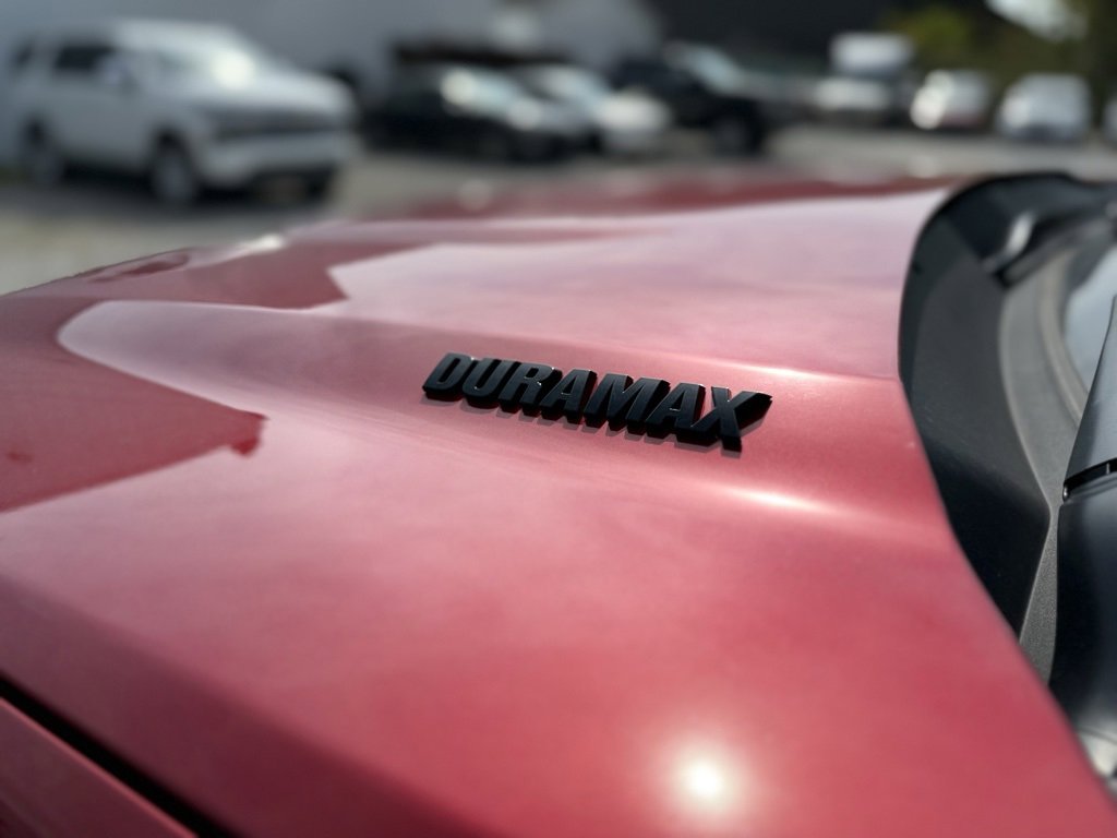 2025 Chevrolet Silverado 1500 RST photo 10
