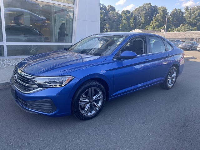 2022 Volkswagen Jetta 1.5T SE photo 2