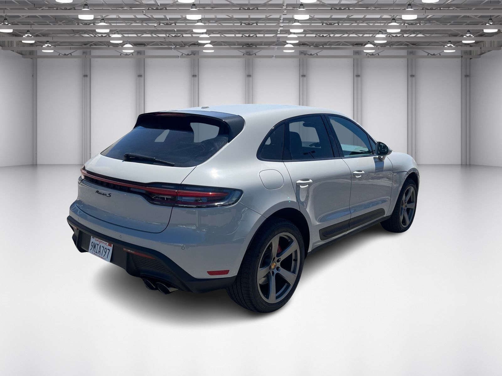 2024 Porsche Macan S photo 5
