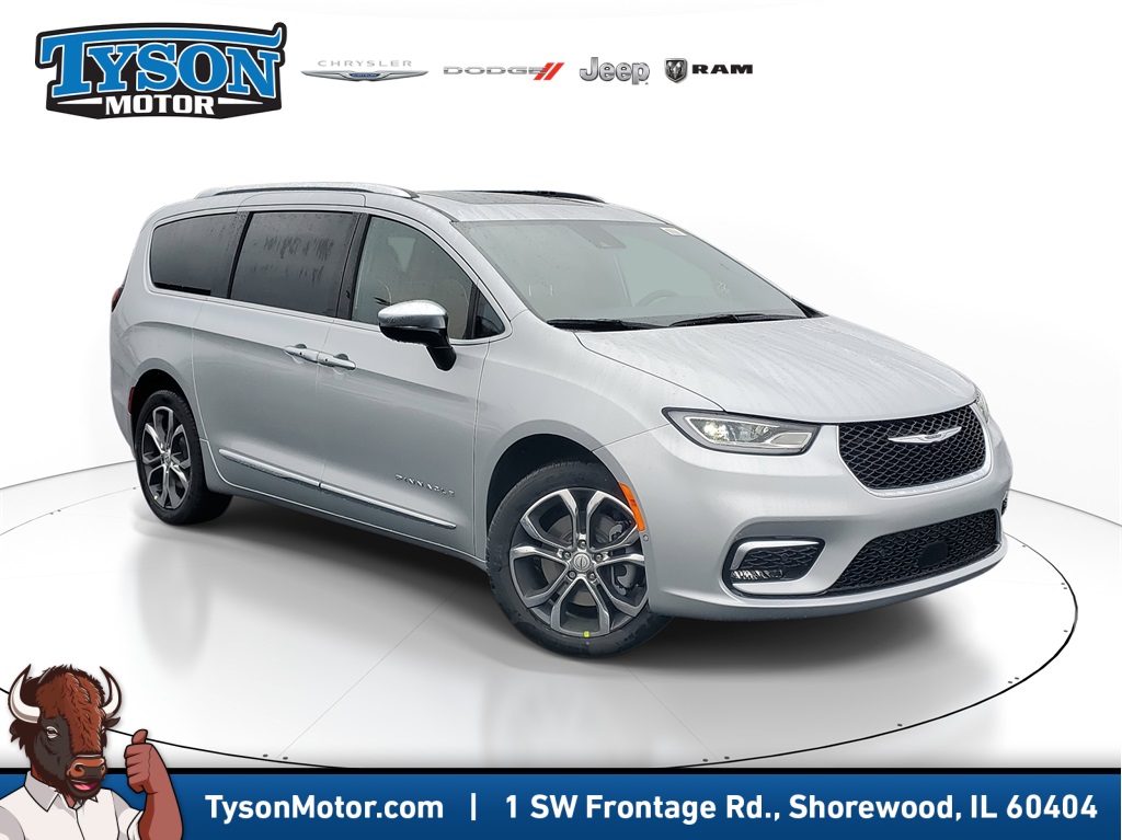 2026 Chrysler Pacifica Pinnacle's photo