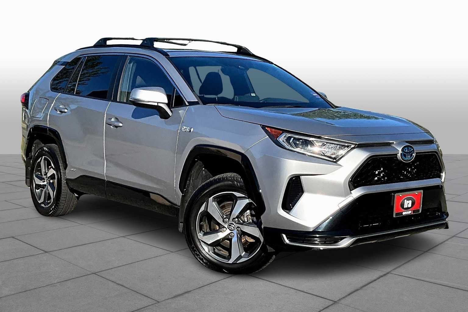 Used 2021 Toyota RAV4 SE with VIN JTMAB3FV5MD055982 for sale in Kansas City