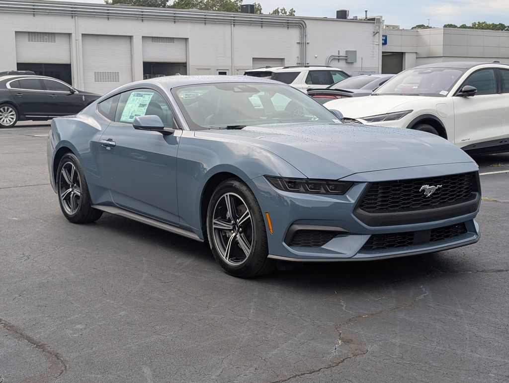 2025 Ford Mustang EcoBoost photo 2