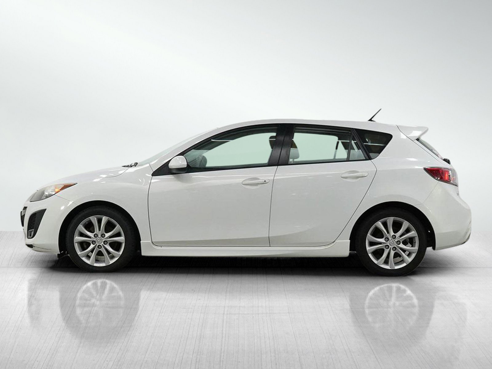 Used 2010 Mazda MAZDA3 s Sport with VIN JM1BL1H58A1353135 for sale in White Bear Lake, Minnesota