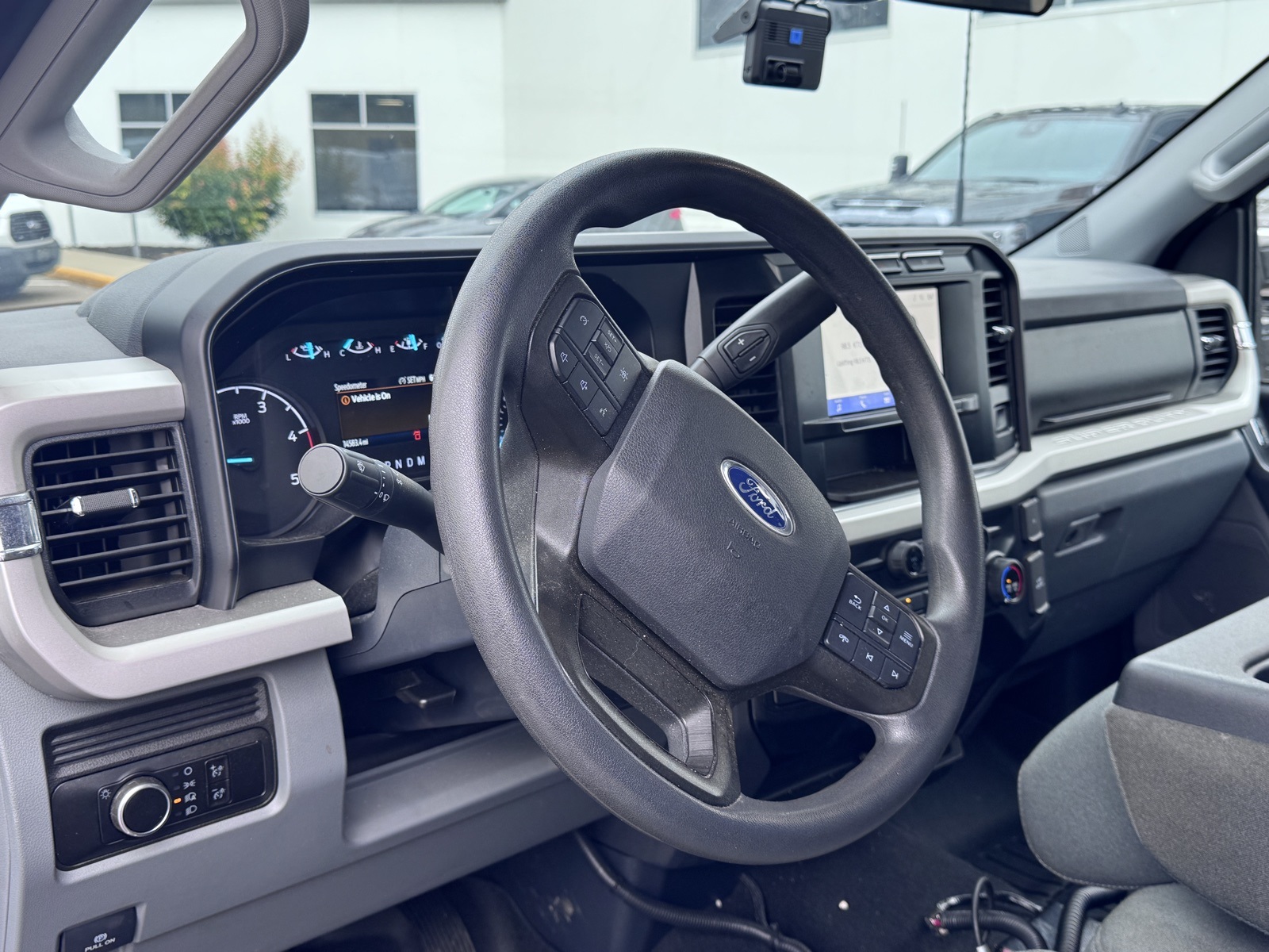 2023 Ford F-550 XLT photo 8