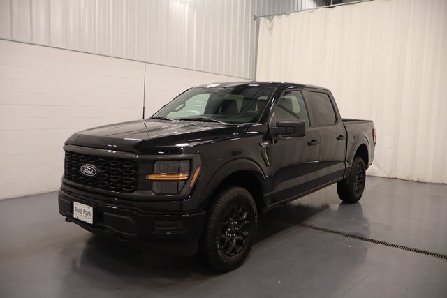 2025 Ford F-150 STX photo 4