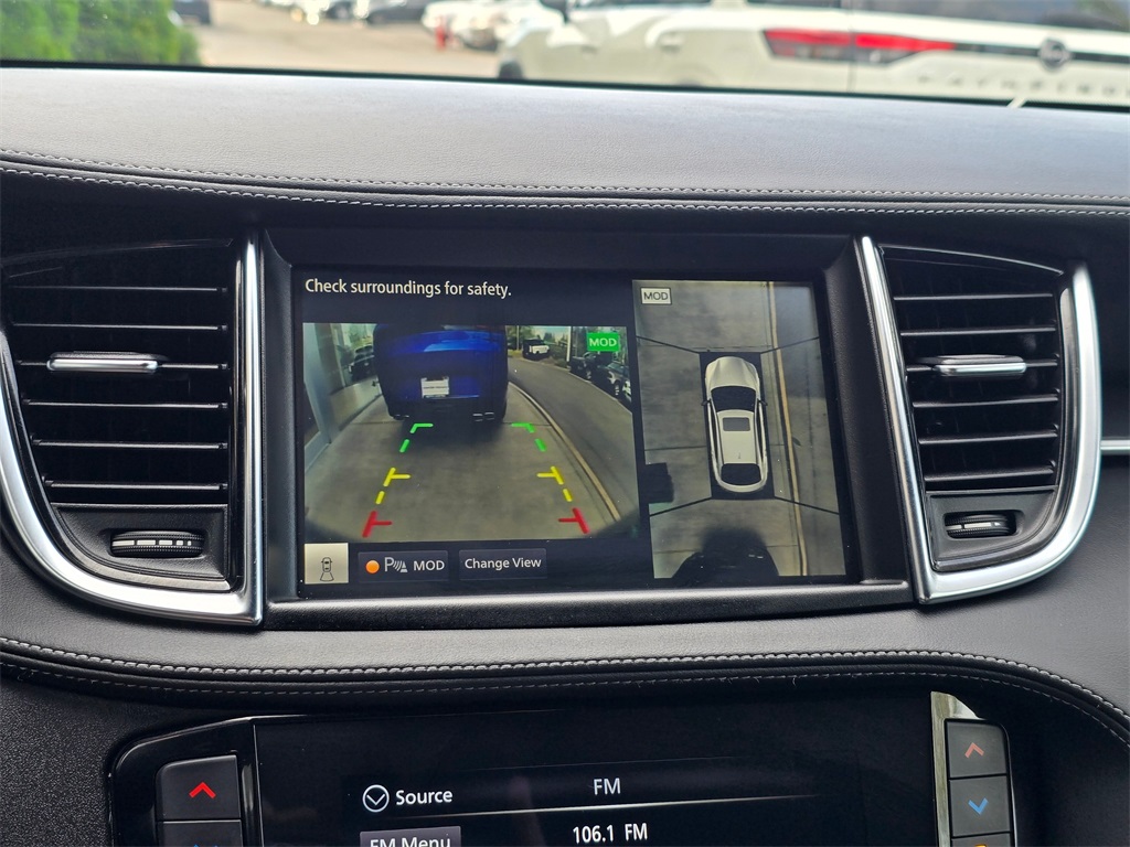 2022 Infiniti QX55 Essential photo 13