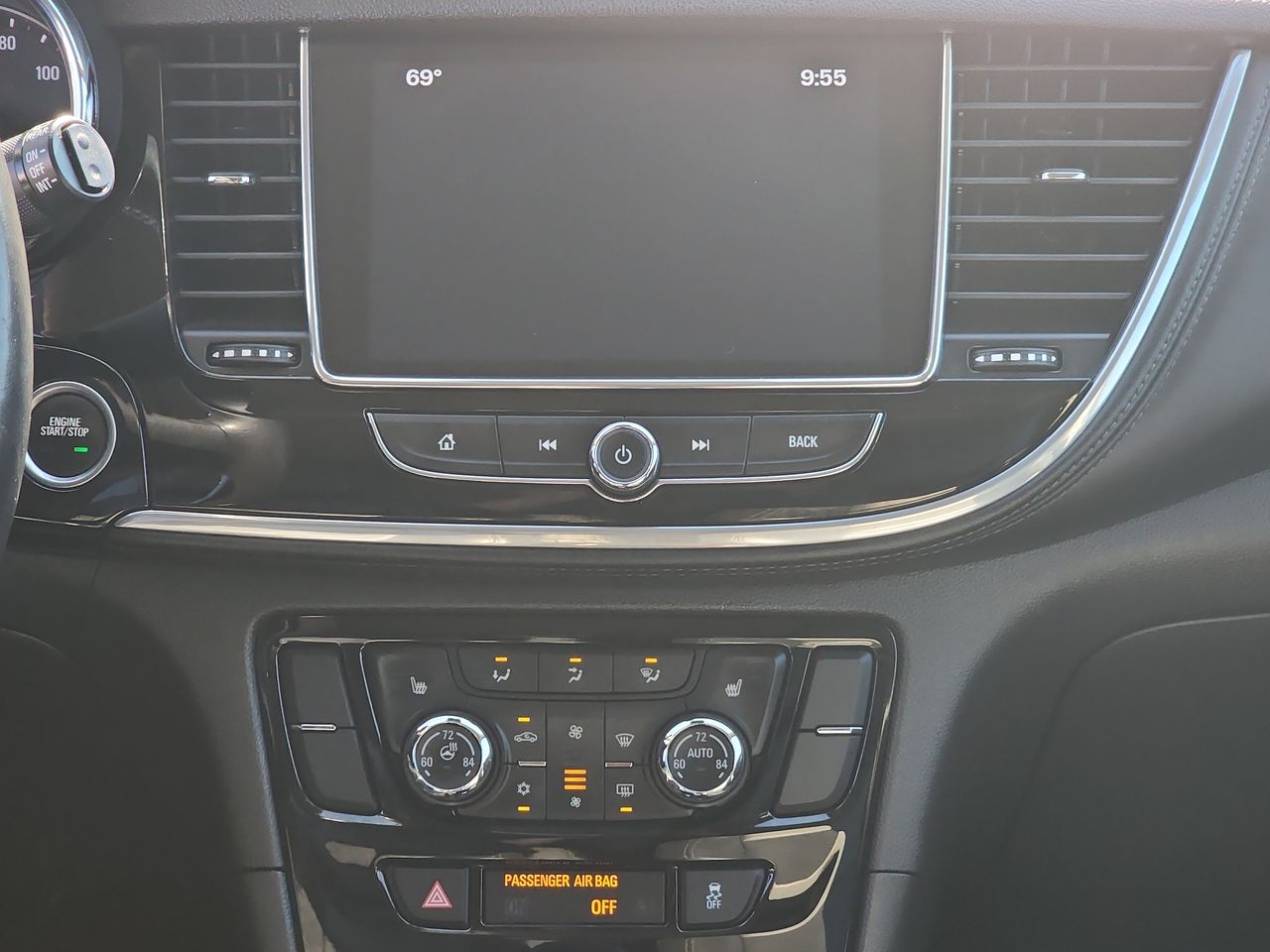 2020 Buick Encore Essence photo 16