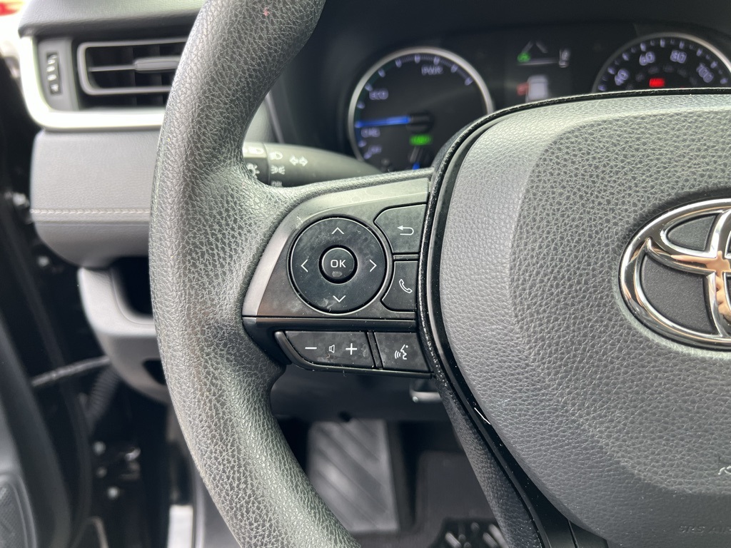 2020 Toyota RAV4 Hybrid LE photo 13