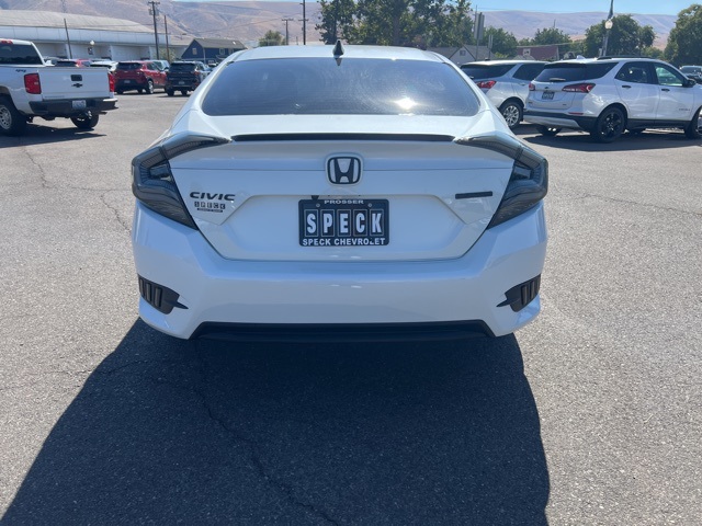 2020 Honda Civic Touring photo 18