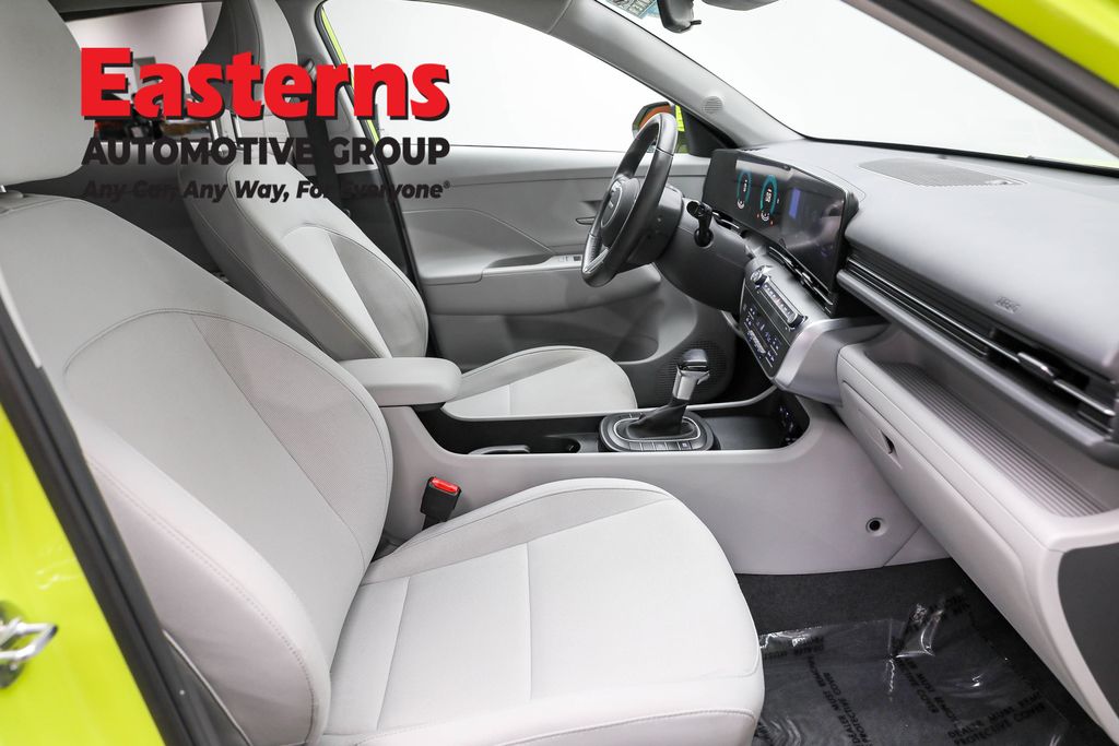 2024 Hyundai Kona SEL photo 15