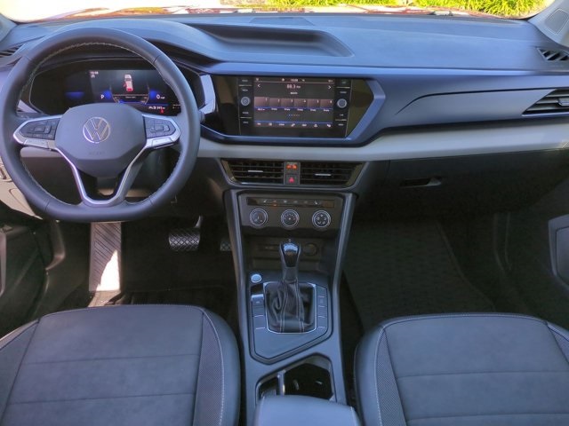 2022 Volkswagen Taos SE photo 13
