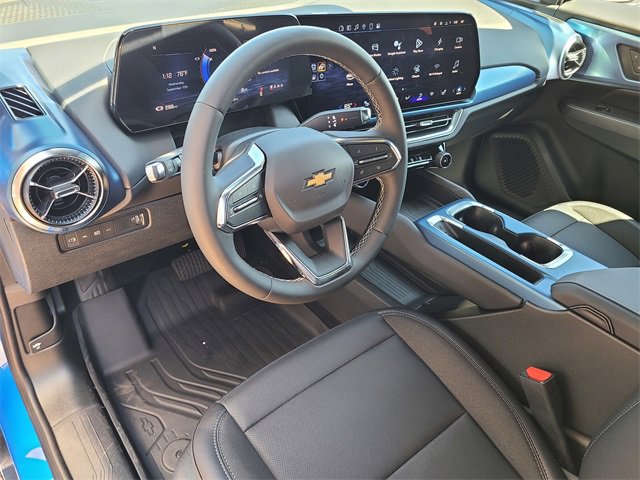 2025 Chevrolet Equinox EV 1LT photo 12