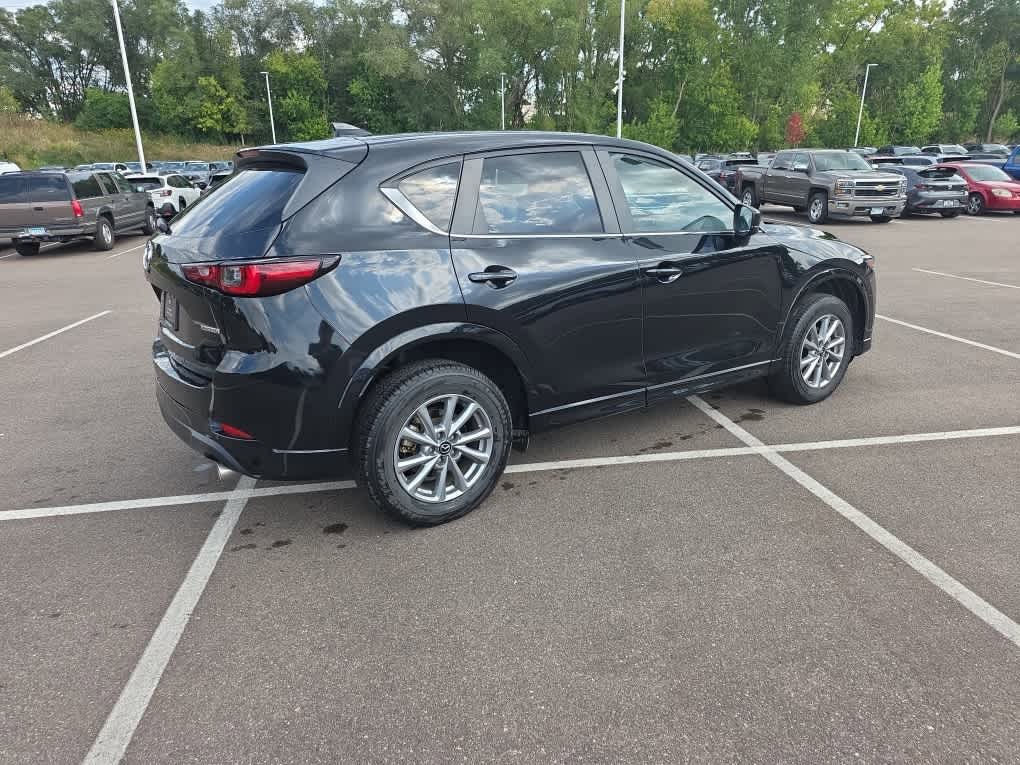 2024 Mazda CX-5 Select photo 3