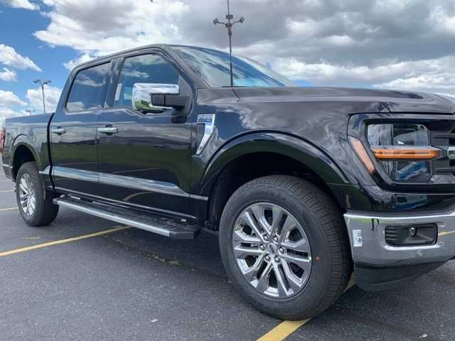 2024 Ford F-150 XLT photo 3