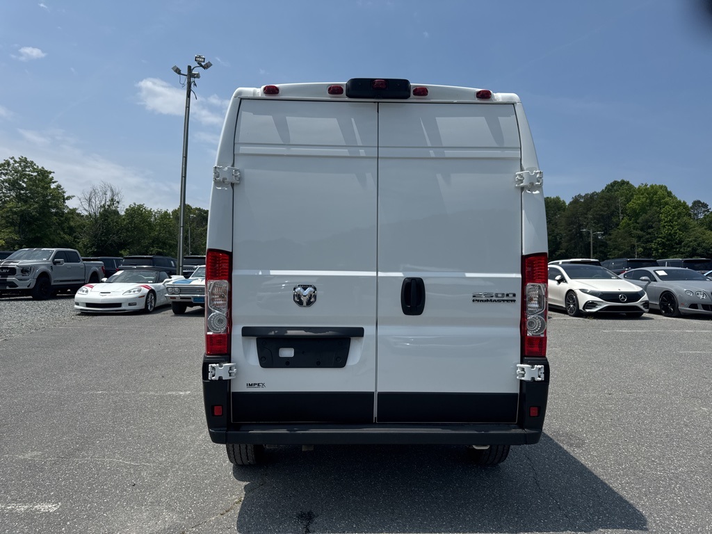 2024 Ram ProMaster 2500 photo 4