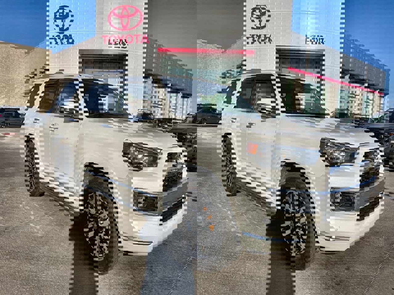 2016 Toyota 4Runner Limited's photo