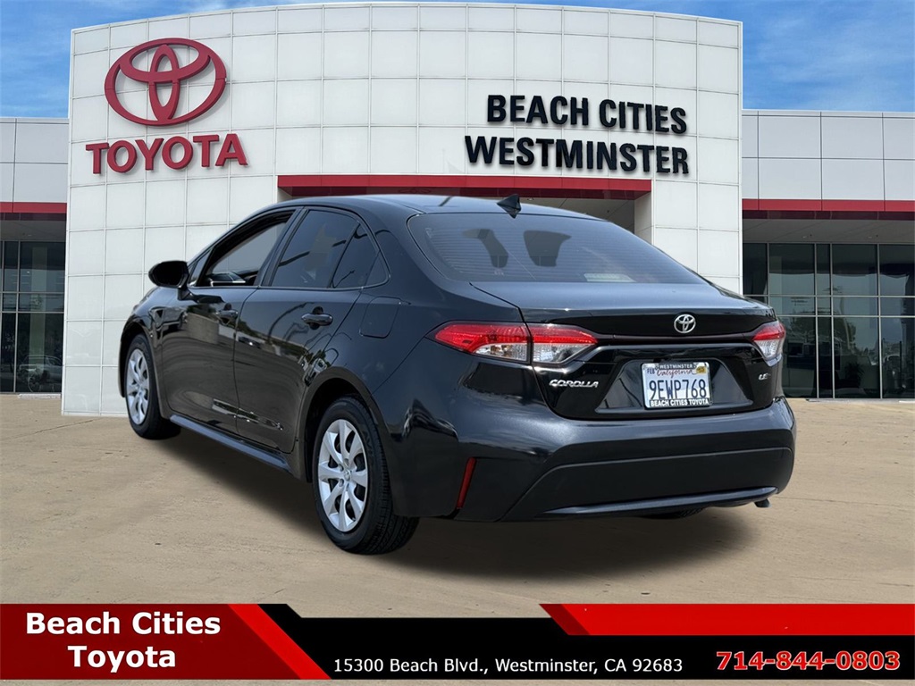 2022 Toyota Corolla LE photo 4