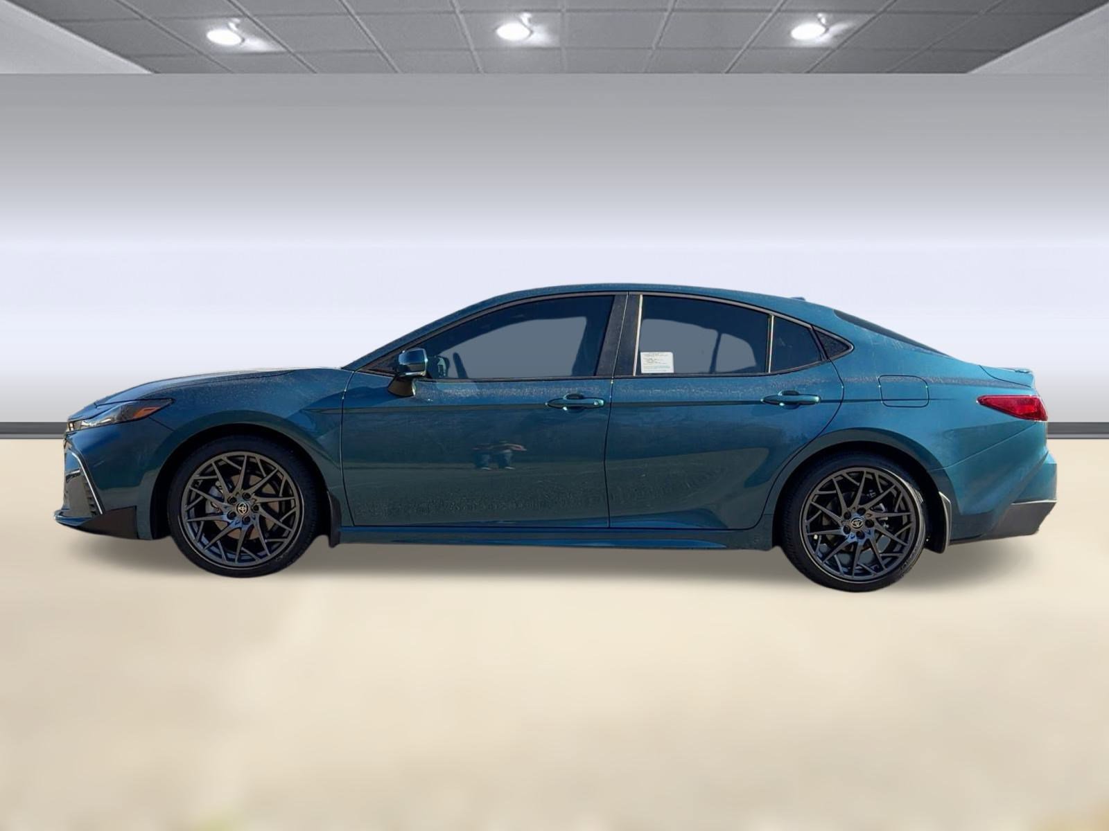 2026 Toyota Camry SE's photo