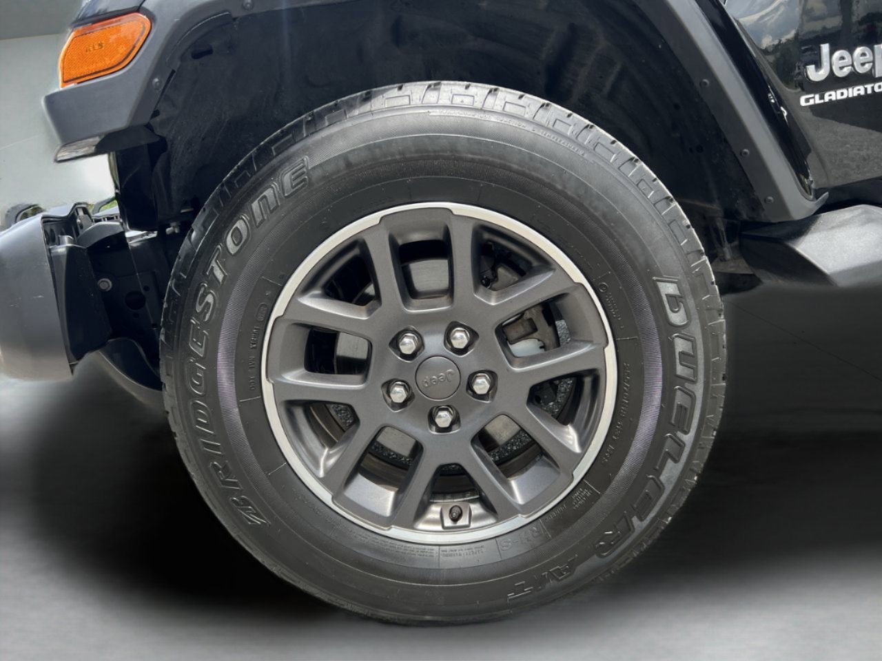 2020 Jeep Gladiator Overland photo 27