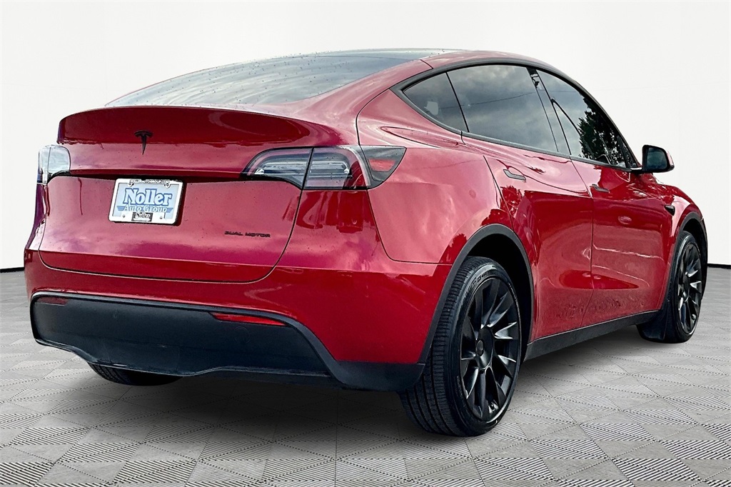 Used 2023 Tesla Model Y Long Range with VIN 7SAYGDEE1PF781734 for sale in Kansas City