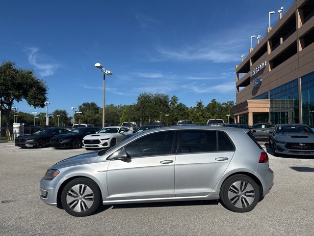 Used 2016 Volkswagen e-Golf e-Golf SEL Premium with VIN WVWPP7AU2GW900166 for sale in Tampa, FL