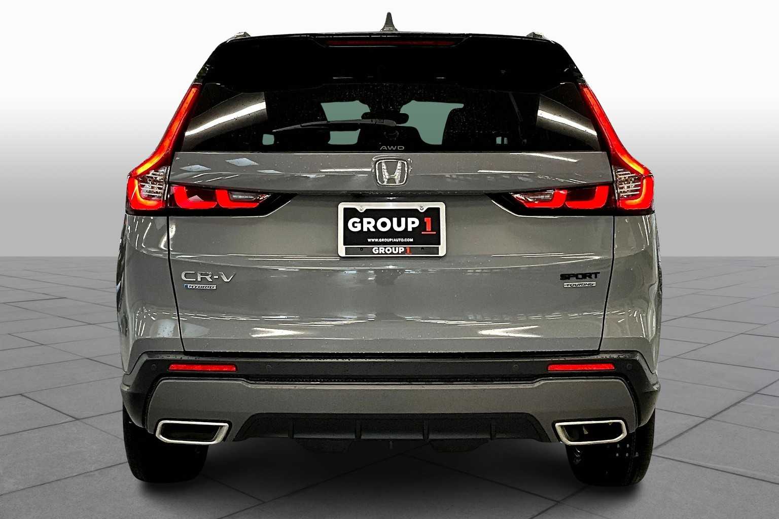 2025 Honda CR-V Hybrid Sport Touring photo 3
