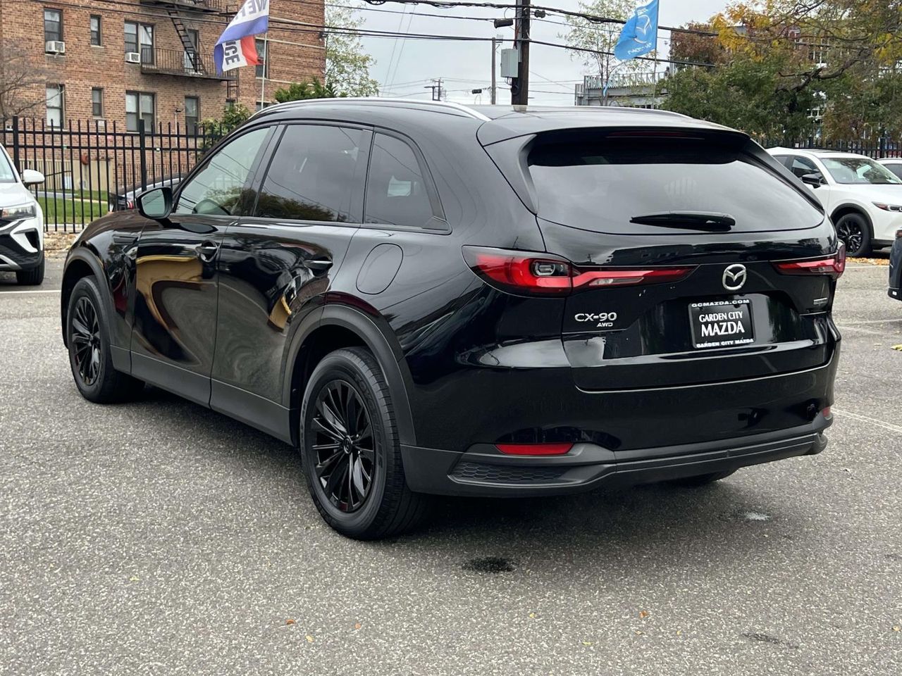 2024 Mazda CX-90 Preferred Plus photo 3