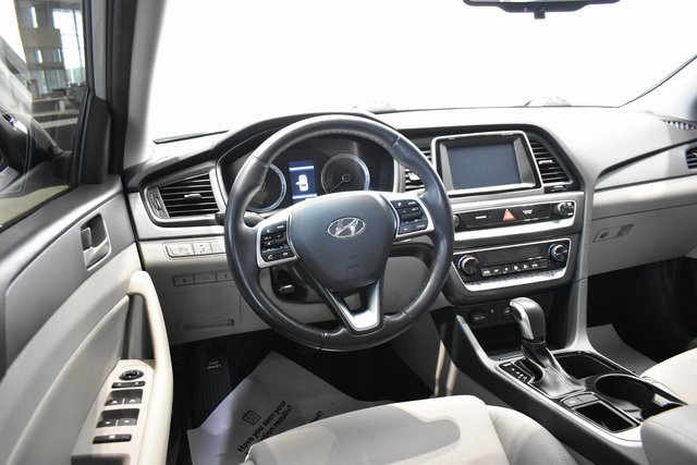 2019 Hyundai Sonata SEL photo 13