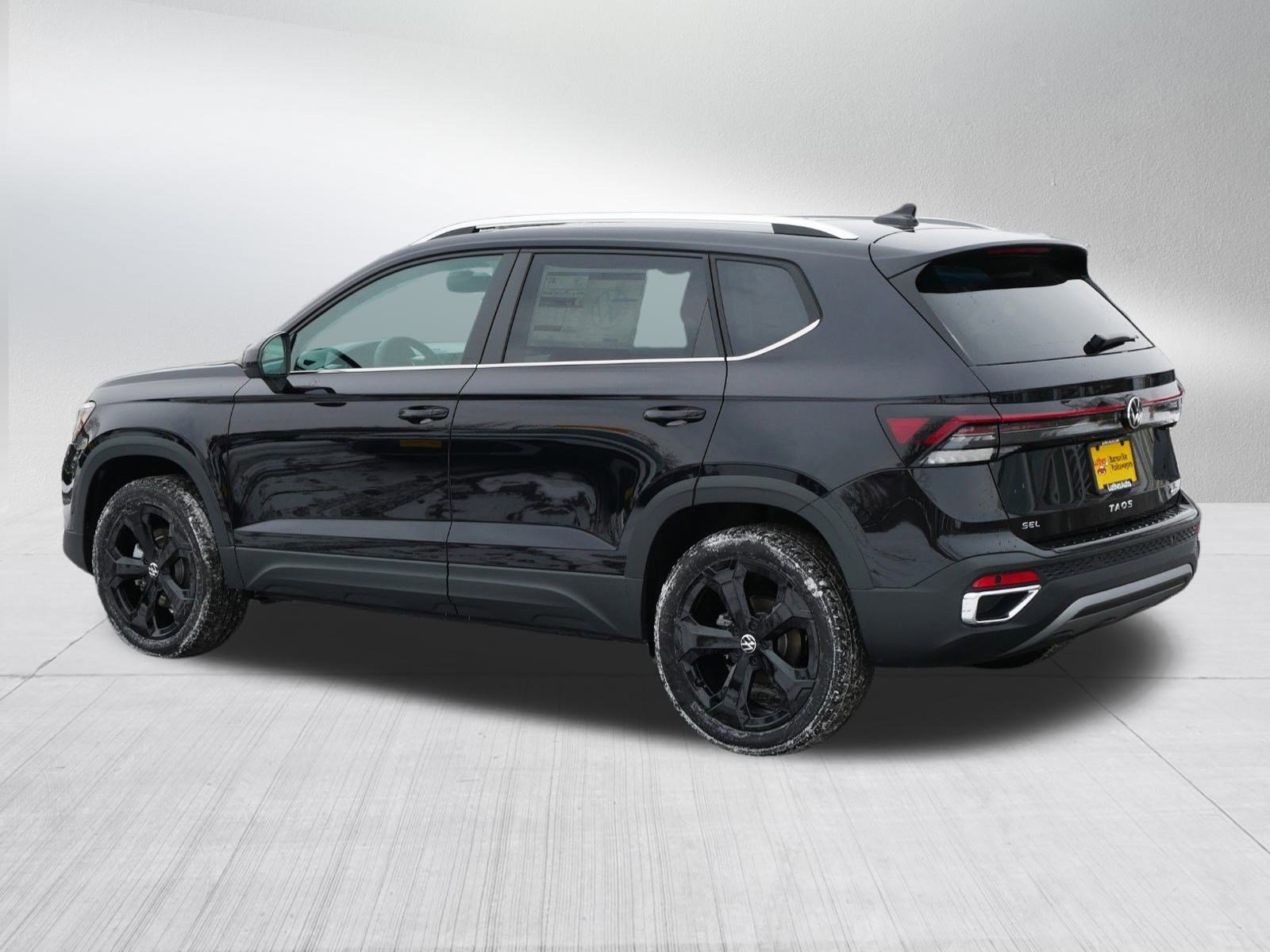 2025 Volkswagen Taos SEL photo 3