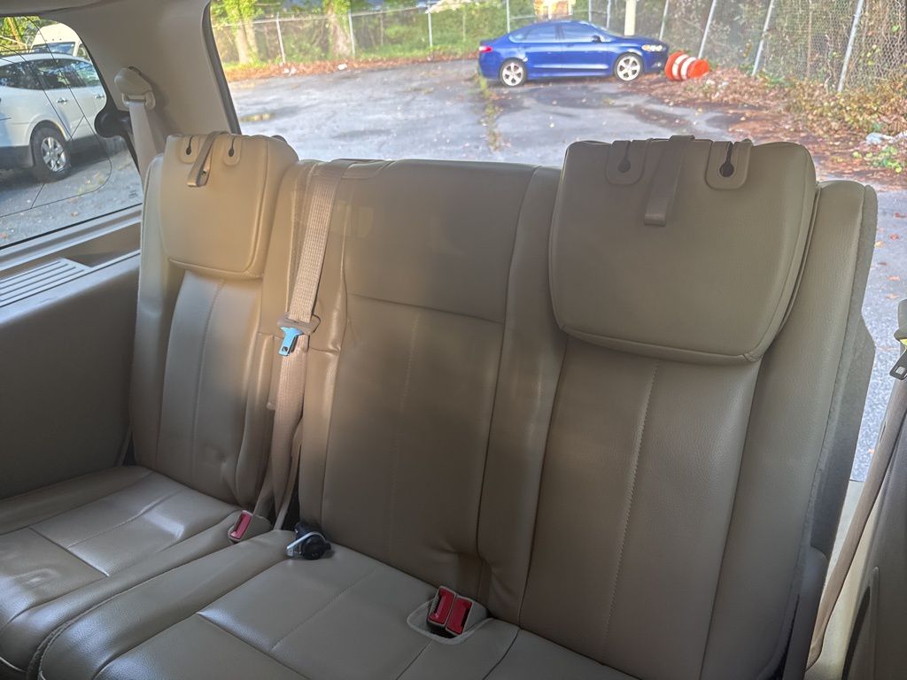 2012 Ford Expedition XLT photo 19