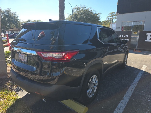 2020 Chevrolet Traverse LS photo 4