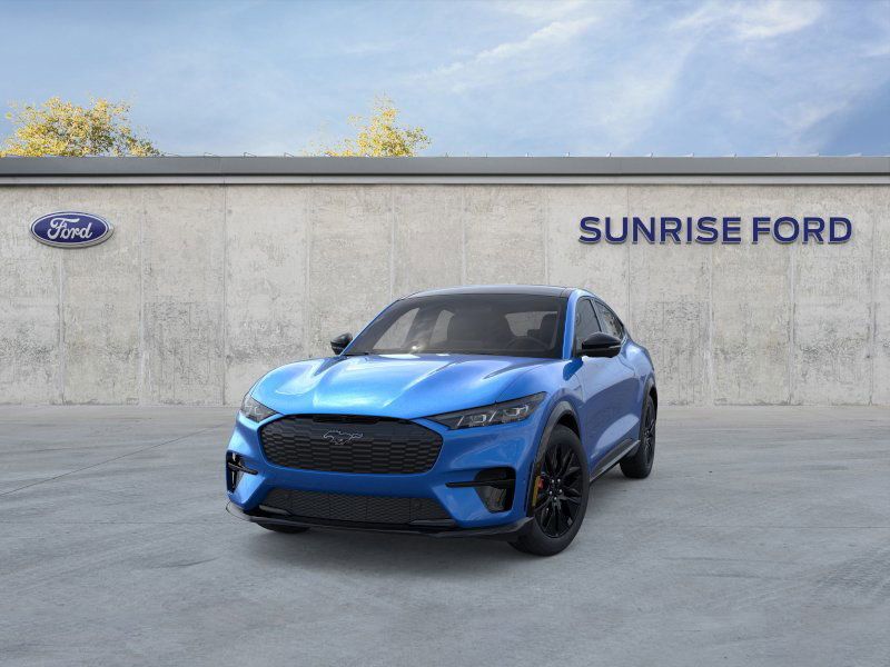 2025 Ford Mustang Mach-E Premium photo 3