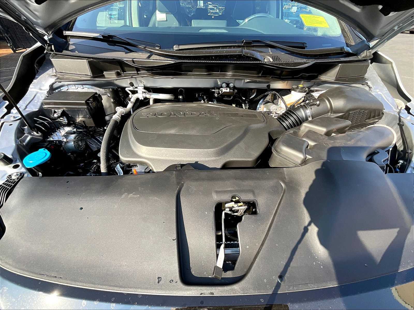 2026 Honda Odyssey Elite photo 15