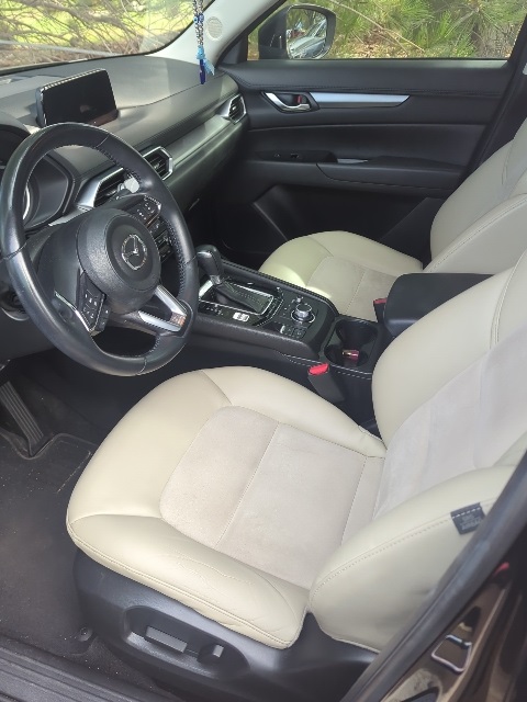 2018 Mazda CX-5 Touring photo 3