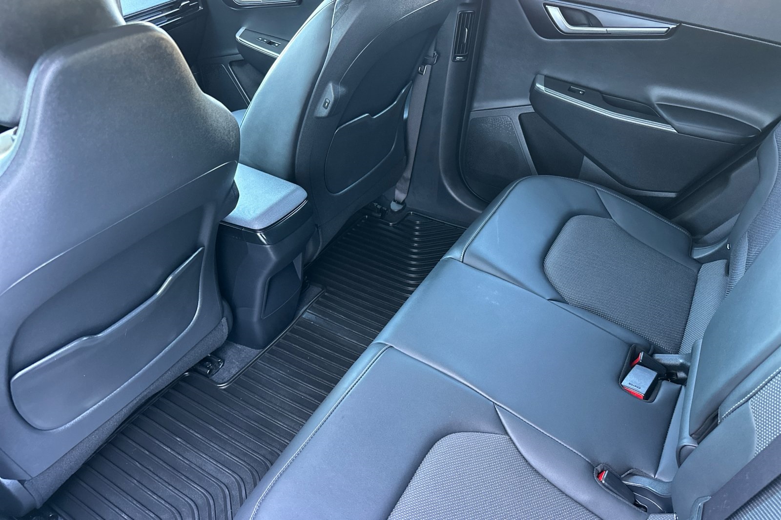 2024 Kia EV6 Light photo 11