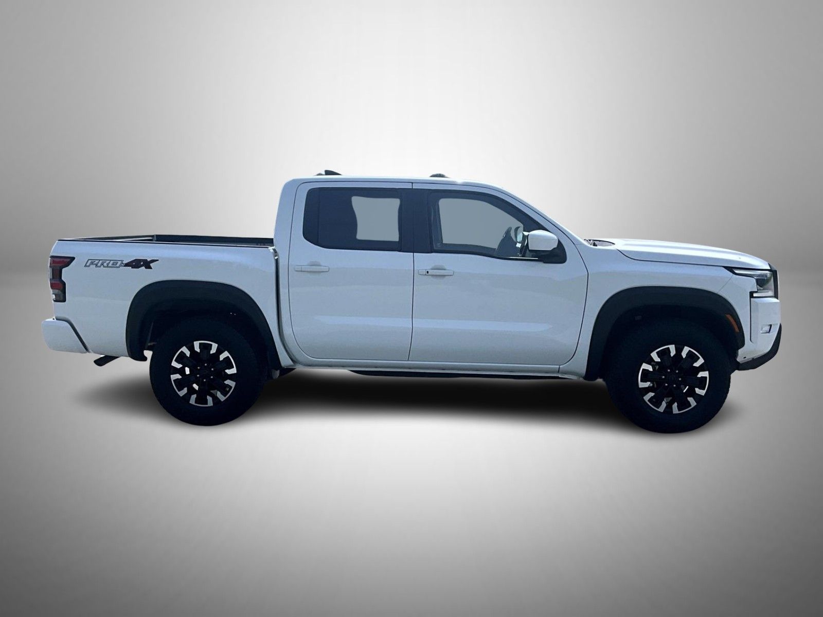 2024 Nissan Frontier PRO-4X photo 4