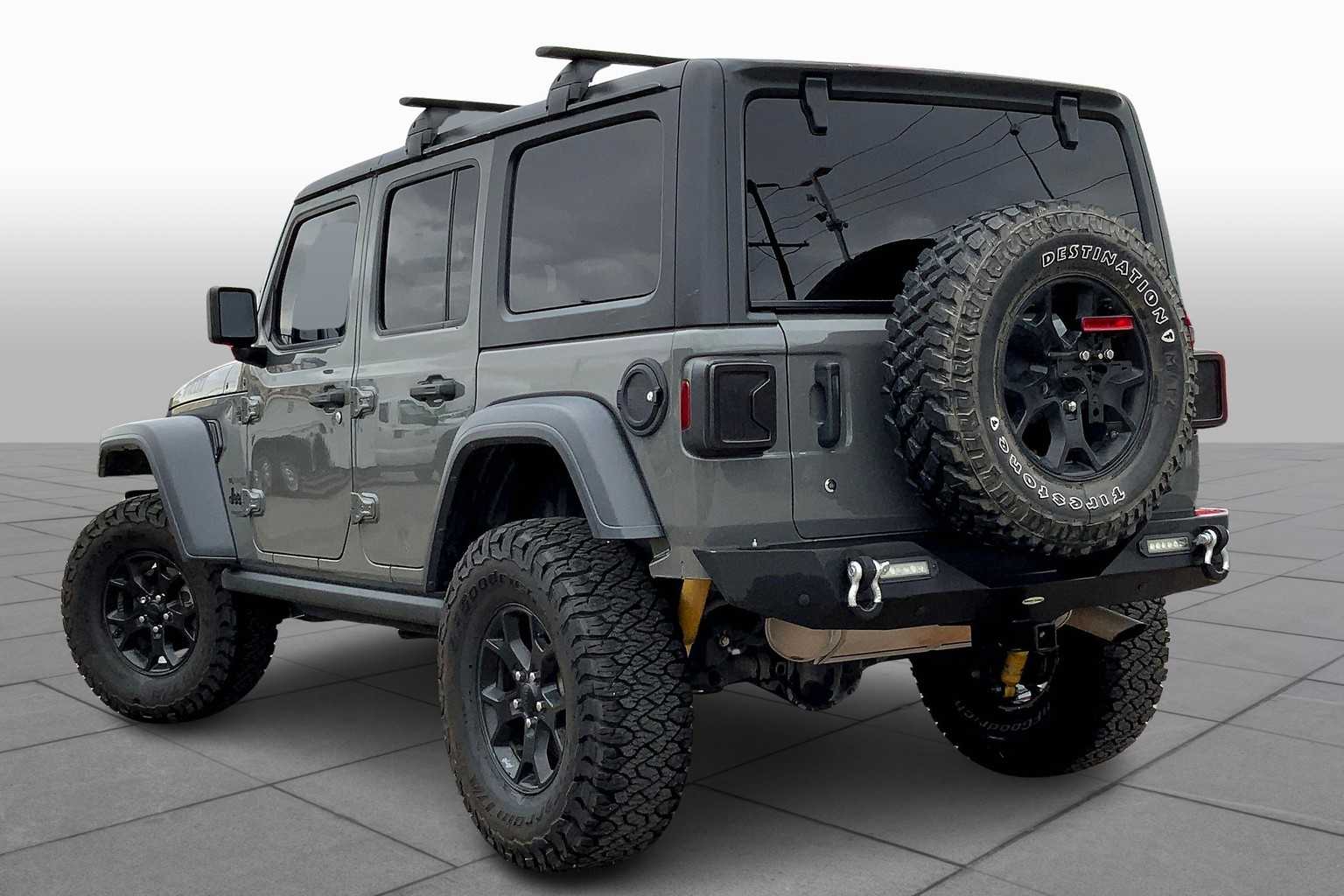 2020 Jeep Wrangler Unlimited Willys photo 11