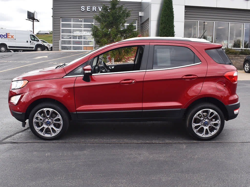2022 Ford EcoSport Titanium photo 2