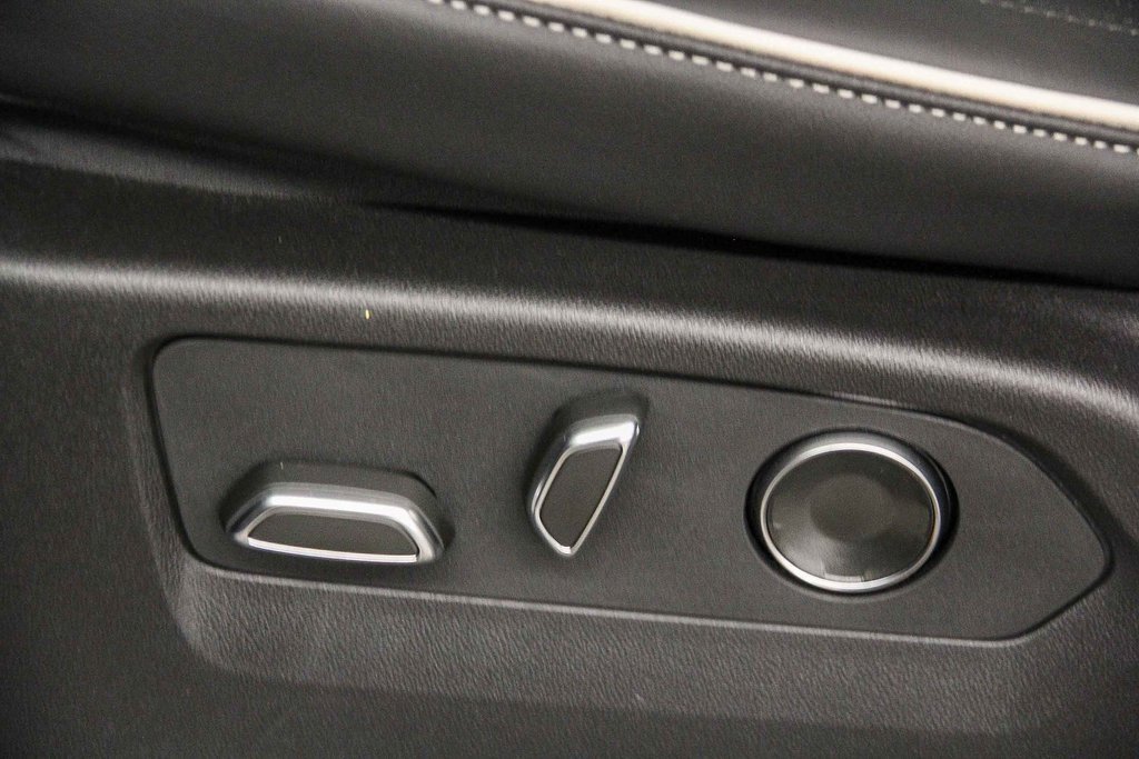 2026 Cadillac Escalade Sport photo 21