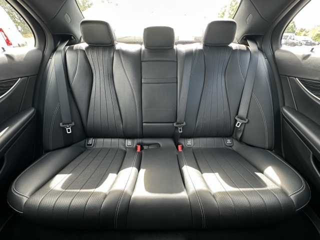 2022 Mercedes Benz E 350 4MATIC photo 15