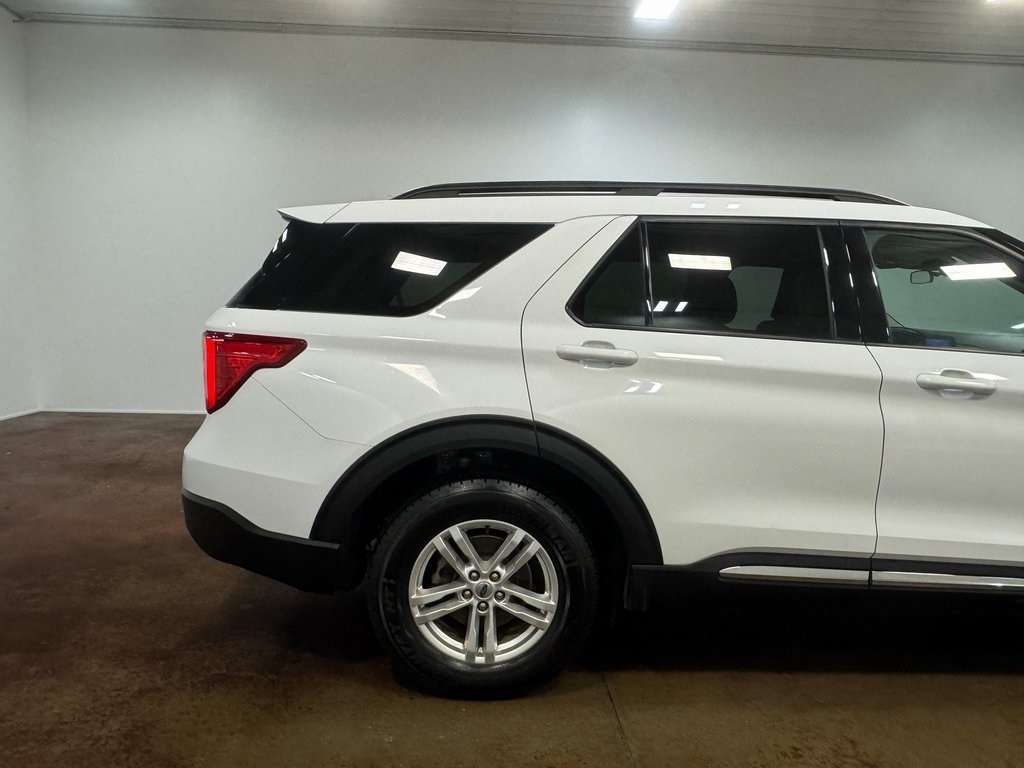 2023 Ford Explorer XLT photo 31
